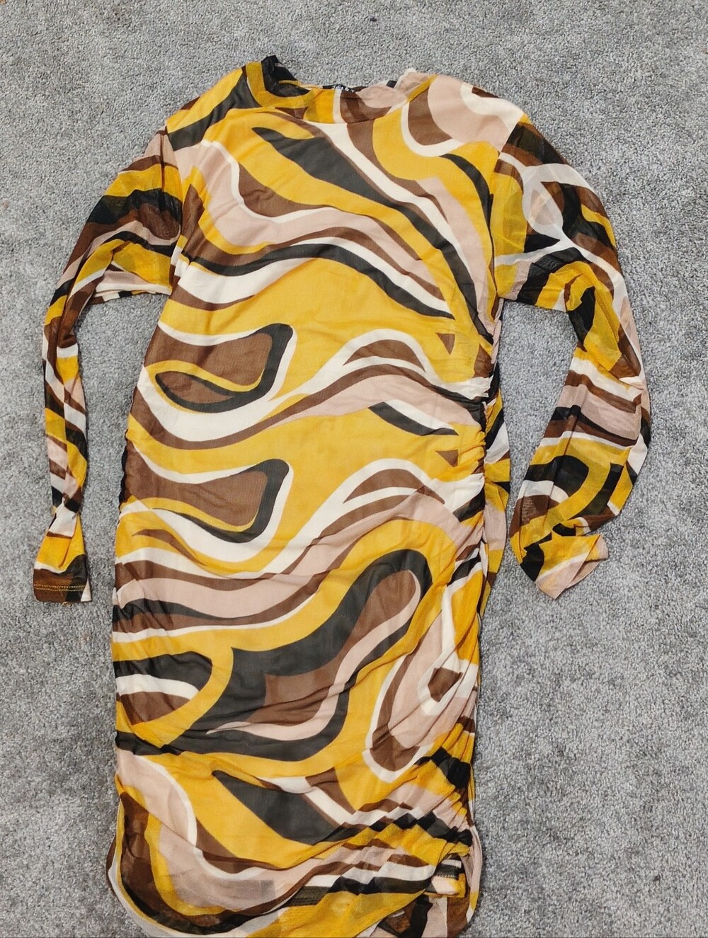 Women’s Long Sleeve Wave-Print Dress in Mustard Size 2X